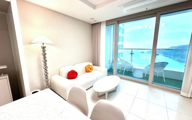 THE DECEMBER STAY Busan Ocean Terrace
