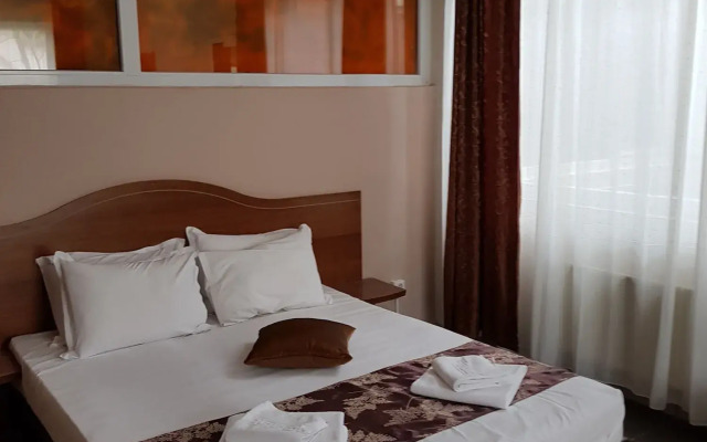 Tranzzit Hotel