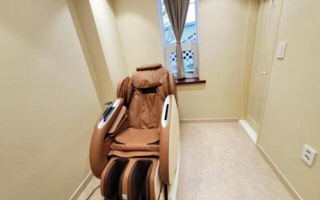 Jeonju Hanok Little Prince