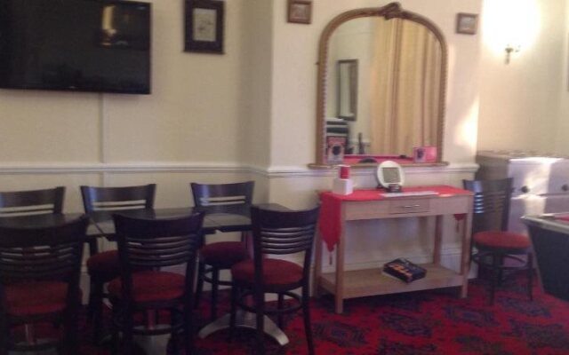 The Cowley Hotel