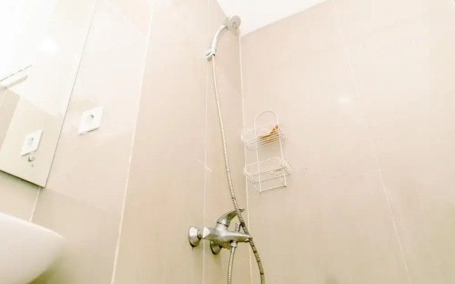 Nice And Elegant Studio At Paramount Skyline Apartment