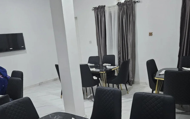 Moment balkseal hotel & suite