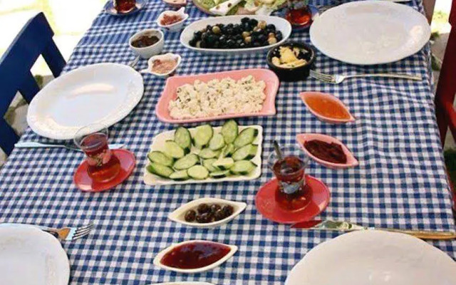 Nish Alacati Hotel