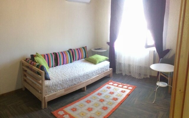 Tas Suite Konukevi