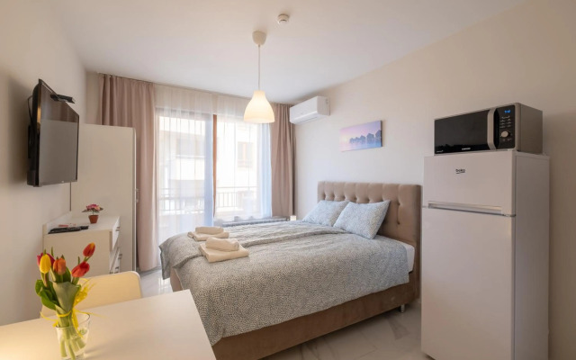 Sunny Dream Apartments