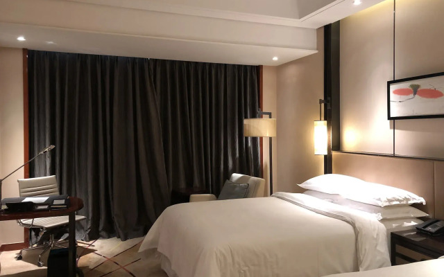 Sheraton Langfang Chaobai River Hotel