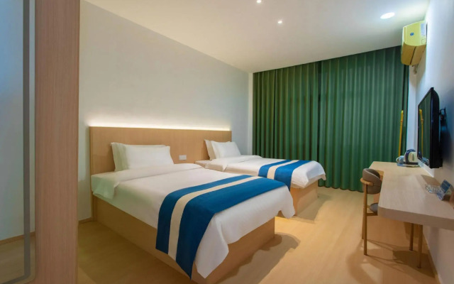 Yancheng Yuedu City Hotel (Tiandihe Shop)