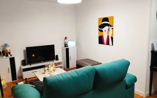 Coquetty Housing In Santander Bay