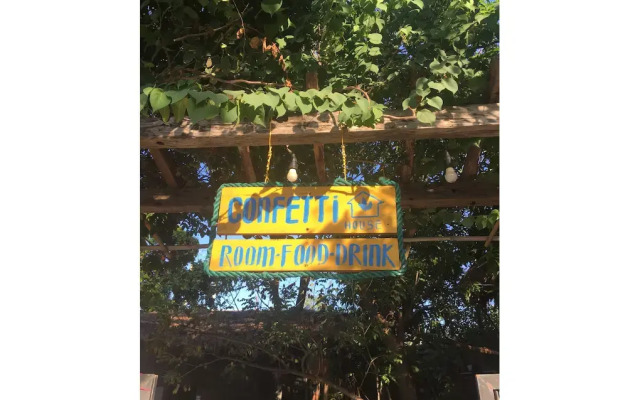 Confetti House