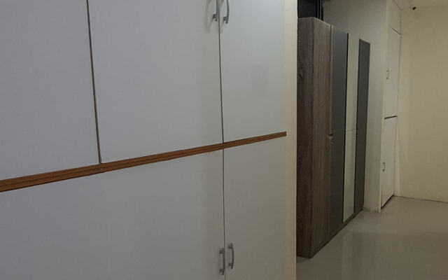 RedDoorz @ Darmo Park 1 Surabaya