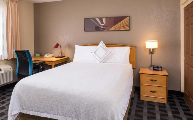 TownePlace Suites By Marriott Anaheim Maingate Near Angel Stadium