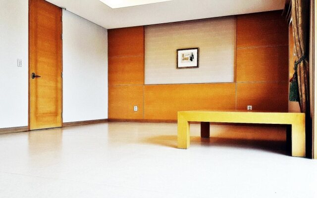 Hantan River Spa Hotel