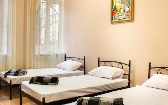 Hostel Koleso