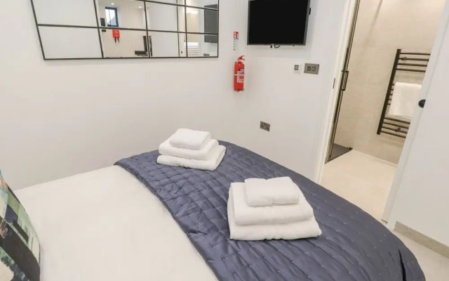 2A Salubrious Terrace