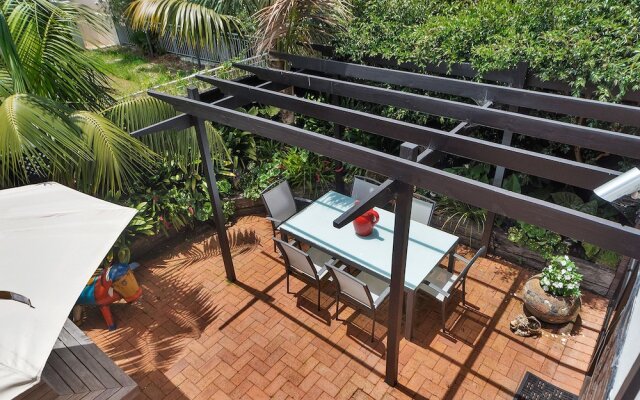 QV Spacious 190 sqm Townhouse - 647