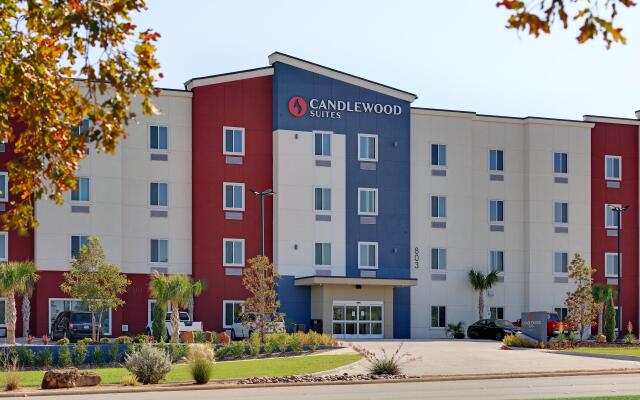 Candlewood Suites DFW West - Hurst, an IHG Hotel