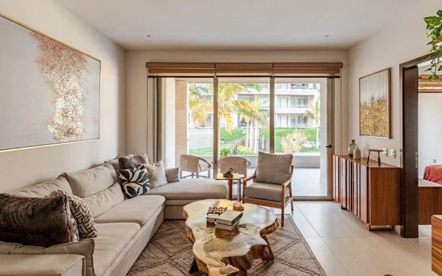 Elegante Condo, con alberca, zona Tezal