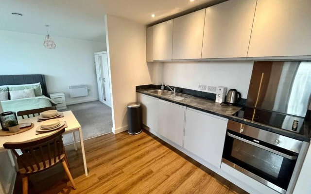 Cosy Studio Apartment - Chavasse Apartments