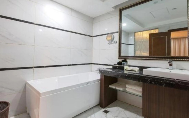 Tianzi International Hotel