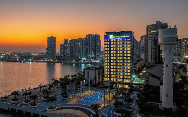 Holiday Inn Express Zhanjiang Coast by IHG