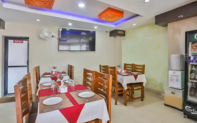 Oyo 747 Hotel Marinha