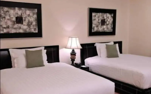 Al Safir Hotel