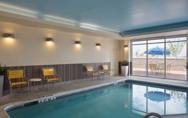 Fairfield Inn & Suites Dallas West/i-30