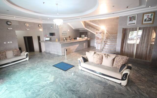 Residency Hotel Leophine House
