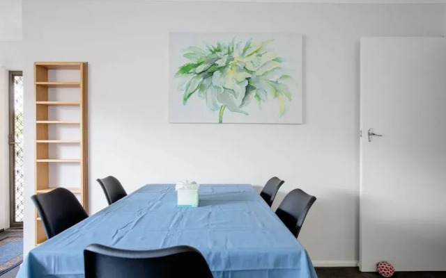 Sweethome2br@highton+parking