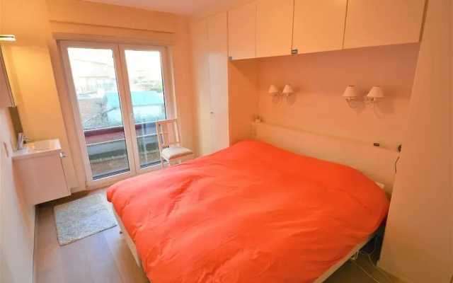 Apartment in Seaside Bruges With Balcony