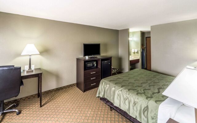 Quality Inn Columbia City