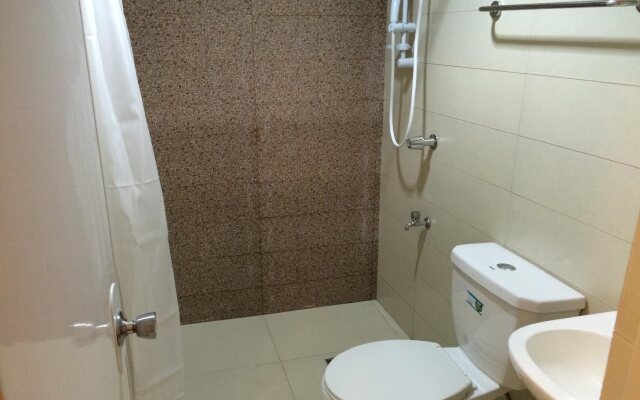 Stone House Hotel Pasay