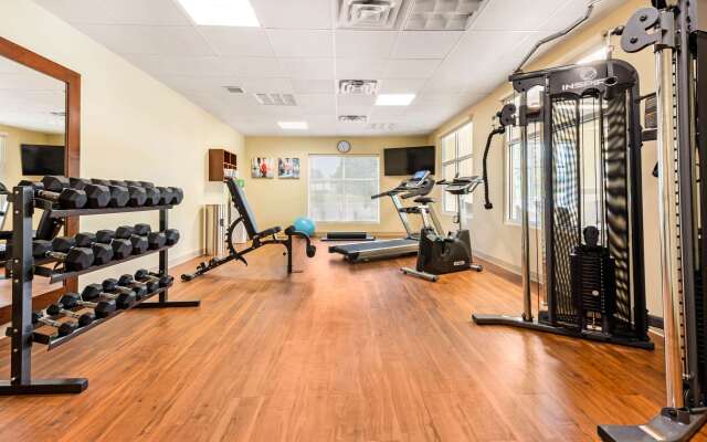 Comfort Inn & Suites