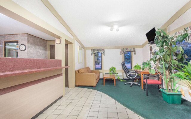 Knights Inn Toledo West