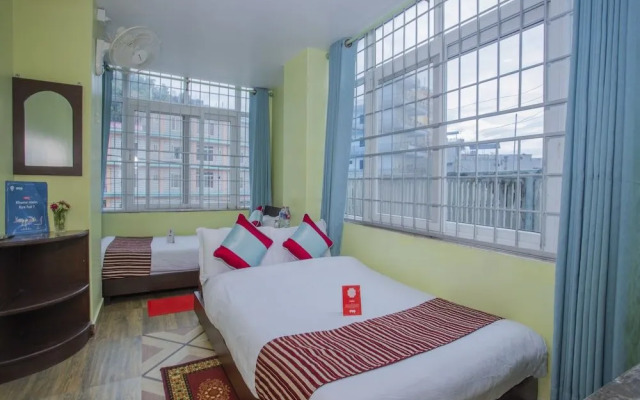 OYO 163 Hotel Arhant Inn
