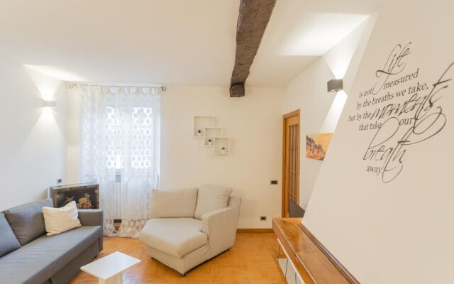 Volta Apartment in Como