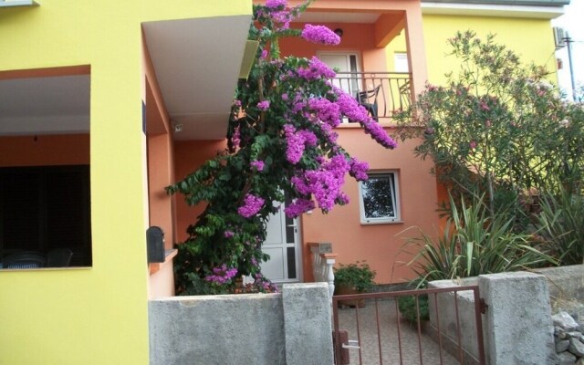 Midi - With two Apartments - A1