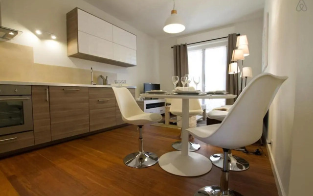 Pretty 3 rooms in the city center