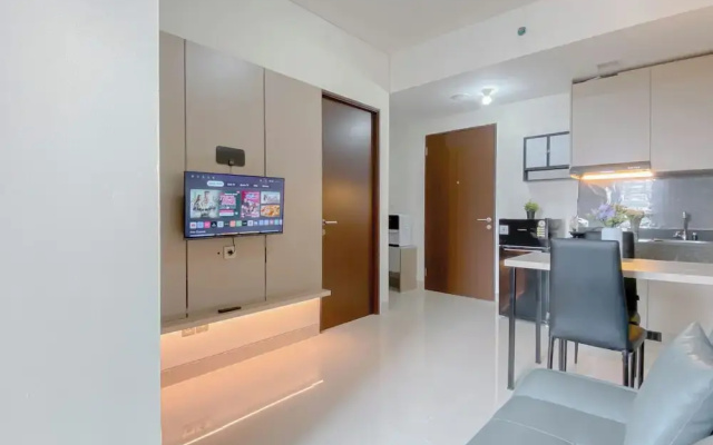Homey And Tranquil 2Br Apartment Transpark Cibubur