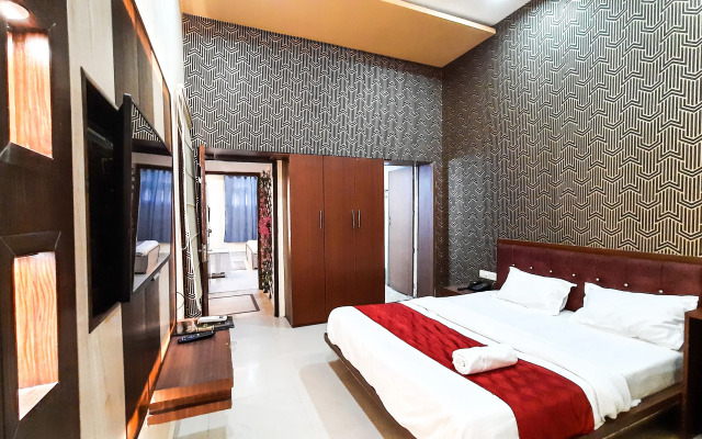 Hotel Rajyashree Palace