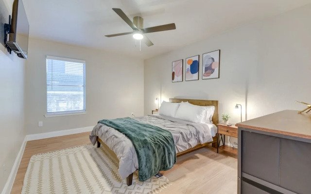 Near Stadiums: Grand Prairie Apt w/ Pool Access