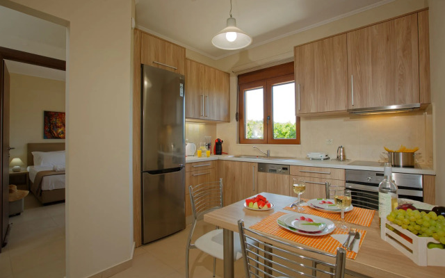 Cretan Vineyard Hill Villa Private Pool, Panoramic View, Beautiful Vineyard