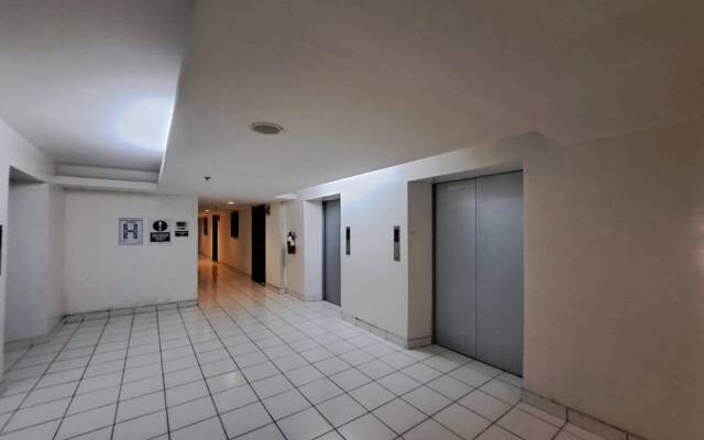 Capital O 93481 Apartement Grand Asia Afrika By Kelola Room