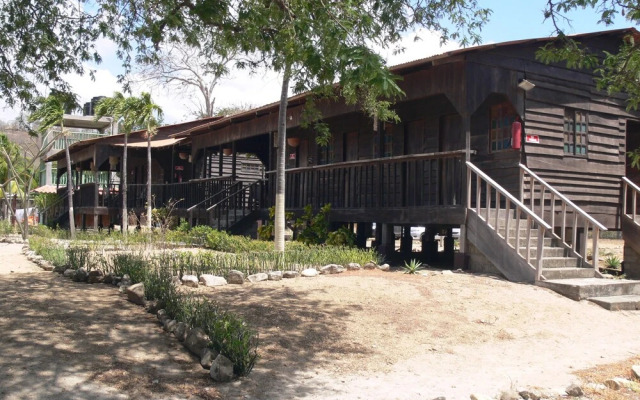 Marsella Beachfront B&B