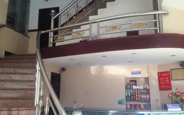 OYO Xiangshan Fairyland Business Hotel