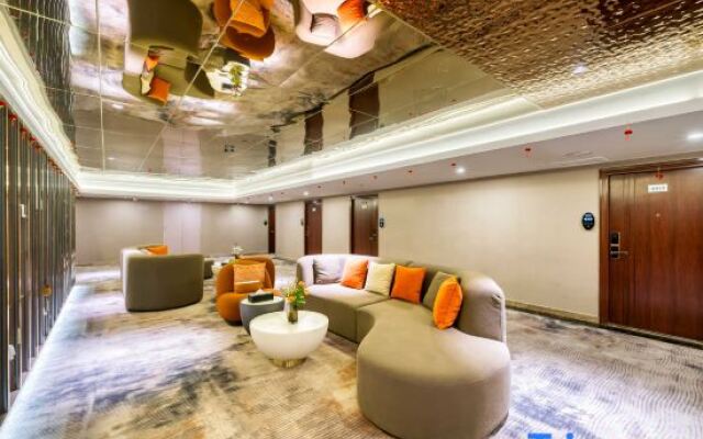 Yueyou Hotel (Taikoo Li Branch on Chunxi Road)