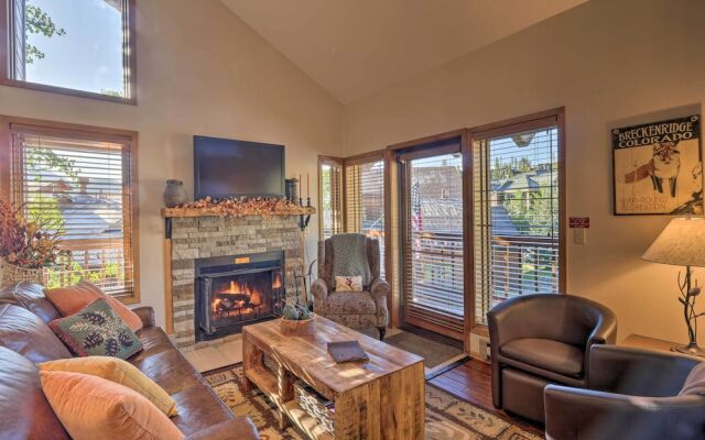 Spacious Breckenridge Condo: Walk to Ski Lifts!