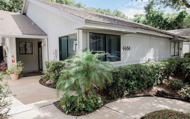 Sea Woods Villa 4406