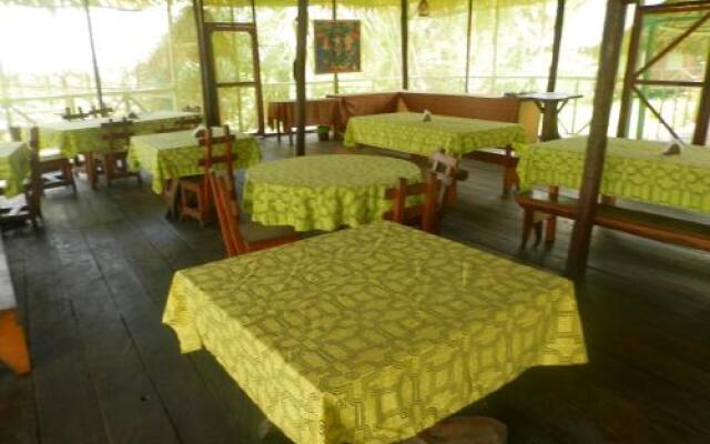 Amazon Eco Tours & Lodge