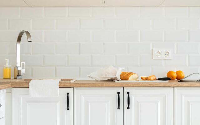 Depart Apart, on Driveway Dalnij, bld. 11 h2